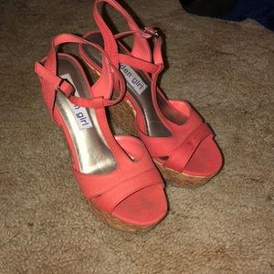 Madden girl wedges, Women’s size 6, Orange